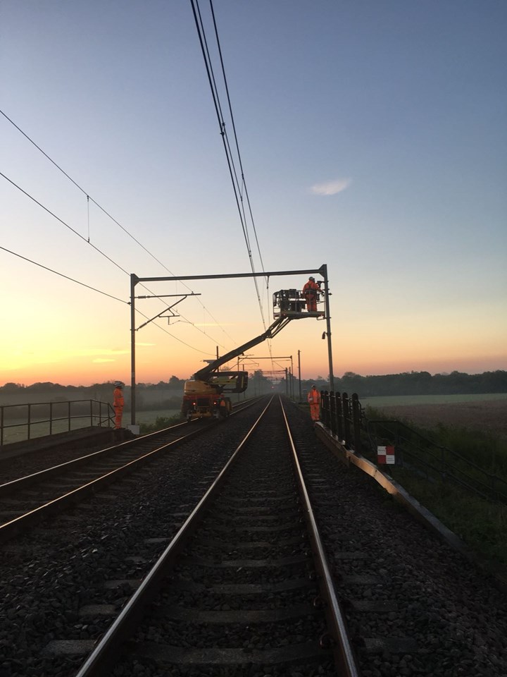 Southend Victoria overhead wire installation early morning