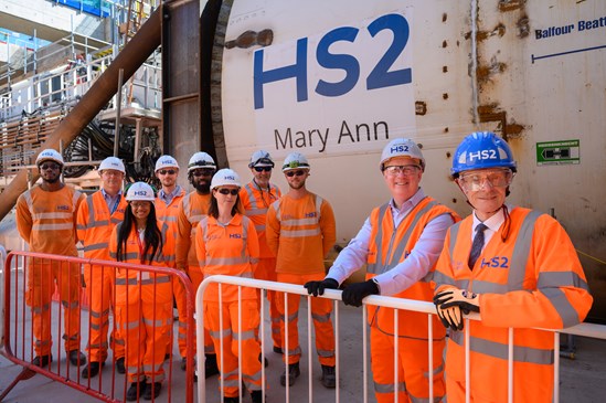 HS2 unveils huge tunnel boring machine ready to dig HS2’s Bromford Tunnel in the West Midlands: HS2 CEO Mark Thurston and West Midlands Mayor Andy Street with BBV apprentices and members of the tunnelling team