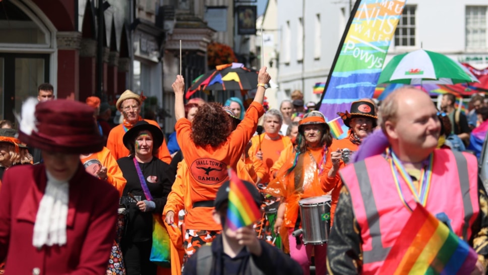Brecon Aberhonddu Pride2 cropped