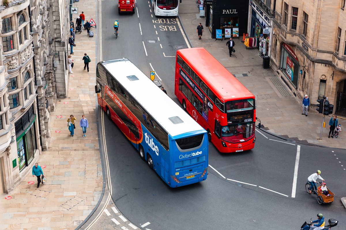 Buses in Oxford city centre