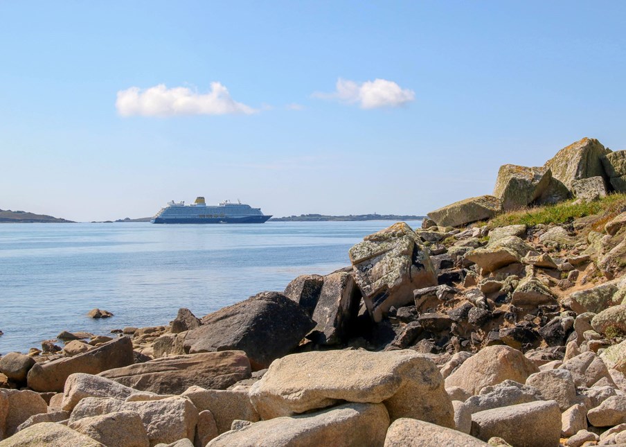 Saga Cruises' Spirit of Discovery in the Isles of Scilly (4) credit Jade Kingham
