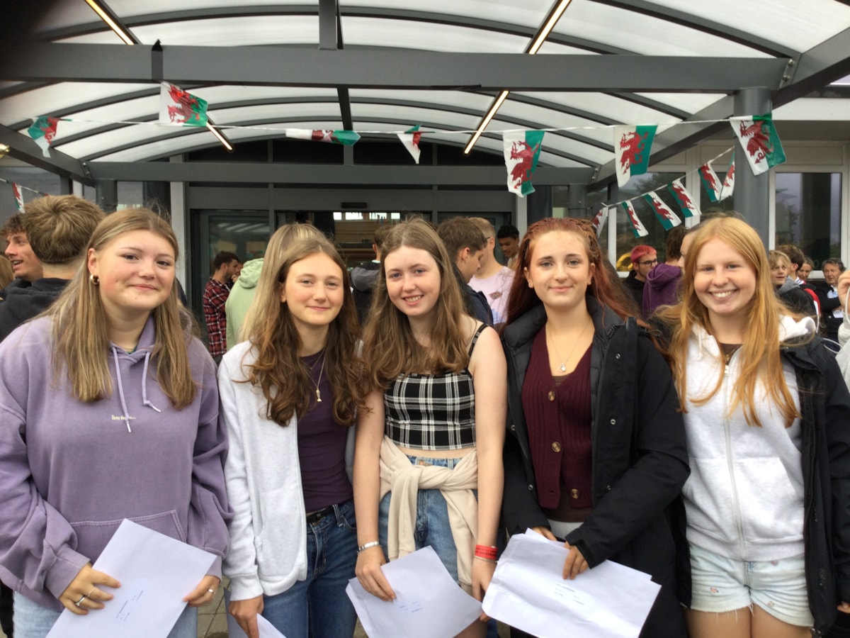 Ysgol Bro Gwaun GCSE1