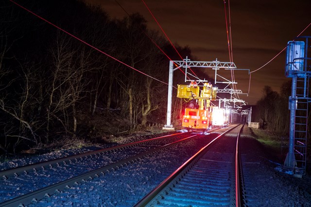 Edinburgh-Glasgow electrification goes live for testing: 11805629 Wiring Run