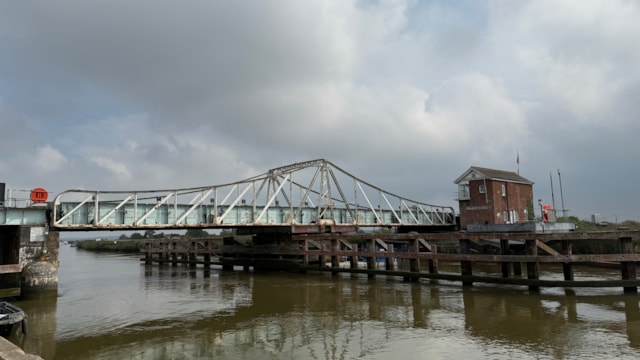 Reedham swing bridge in the closed position: Reedham swing bridge in the closed position