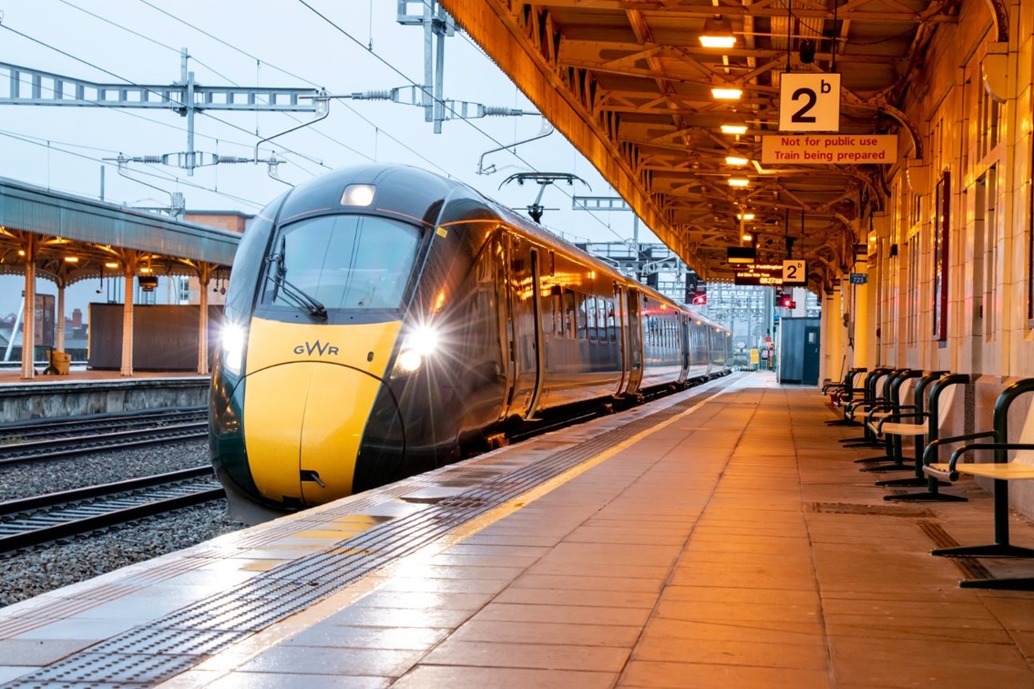 South Wales rail passengers benefit from first electric services between Cardiff and London: first-electric-train-to-Cardiff