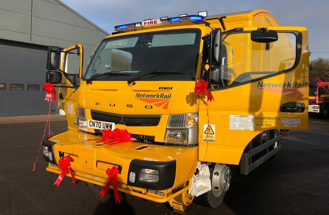 New road-to-rail vehicle to help firefighters and ambulance crews reach Severn Tunnel emergencies: emergency vehicle photo-2