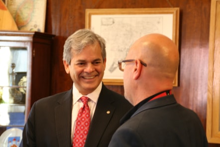 mayorofaustinsteveadler.jpg
