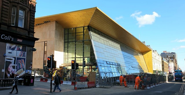 Network Rail to restart projects after investing £64m in Scotland in lockdown: Glasgow Queen Street (summer 2020)