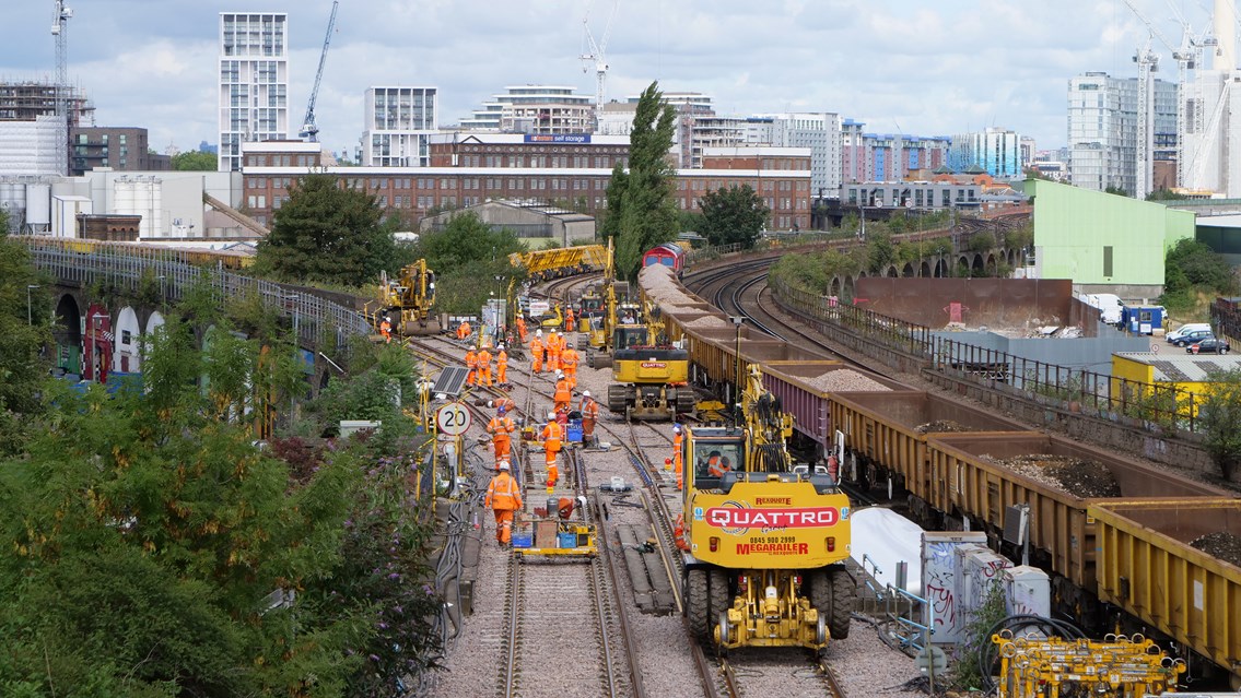 Major bank holiday engineering works completed on time in the South East: Factory Junction from Wandsworth Rd stn