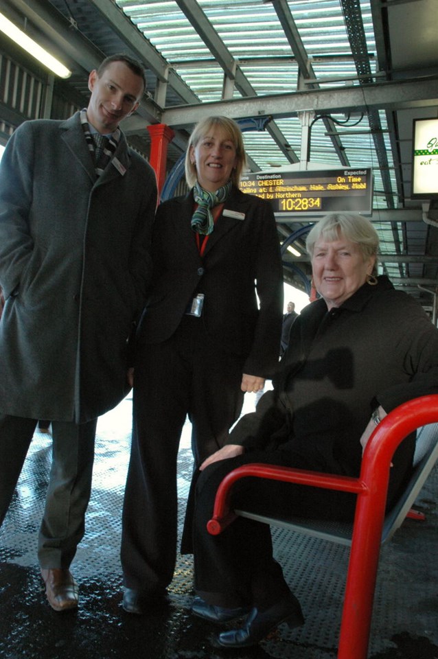 Stockport information screens: Councillor Maureen Rowles (seated) together with Simon Brooks (Network Rail Public Affairs Manager) and Lesley Ross (Virgin Trains Station Manager) on Stockport station platform (!! December 2006)