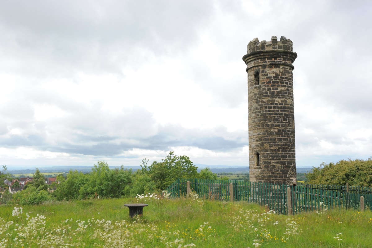 Sedgley Beacon photo