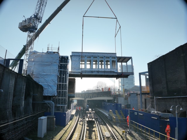 New Footbridge lowered into Surrey Quays station 2