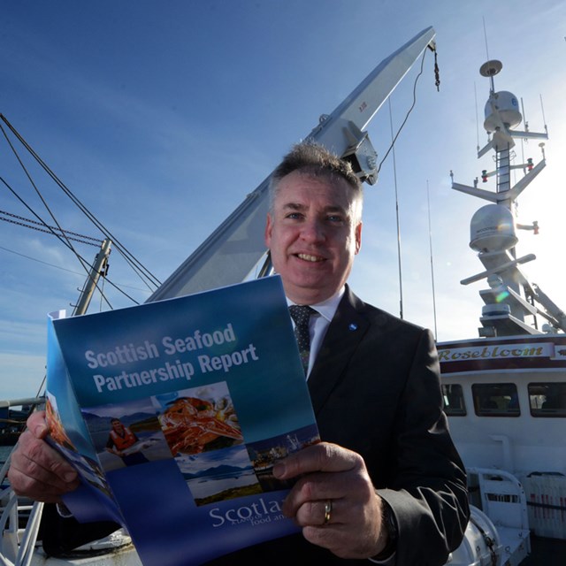 Richard Lochhead - Scottish Seafood Partnership Report: The Copyright for this image is owned by Stuart Maxwell, NORTHSCOT PRESS AGENCY. For use of the image please contact: 01224-212-141, 07824604100.