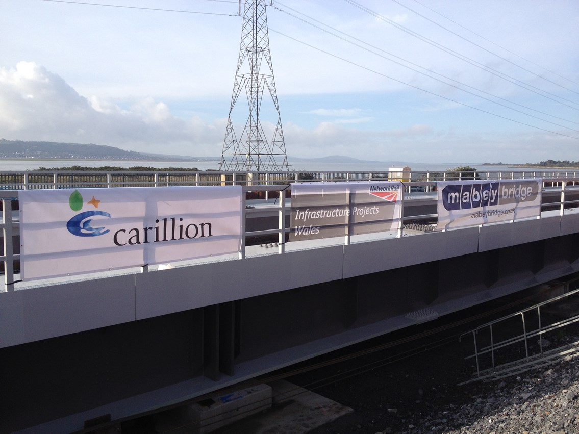 Loughor Viaduct - new bridge decking: Loughor Viaduct - new bridge decking