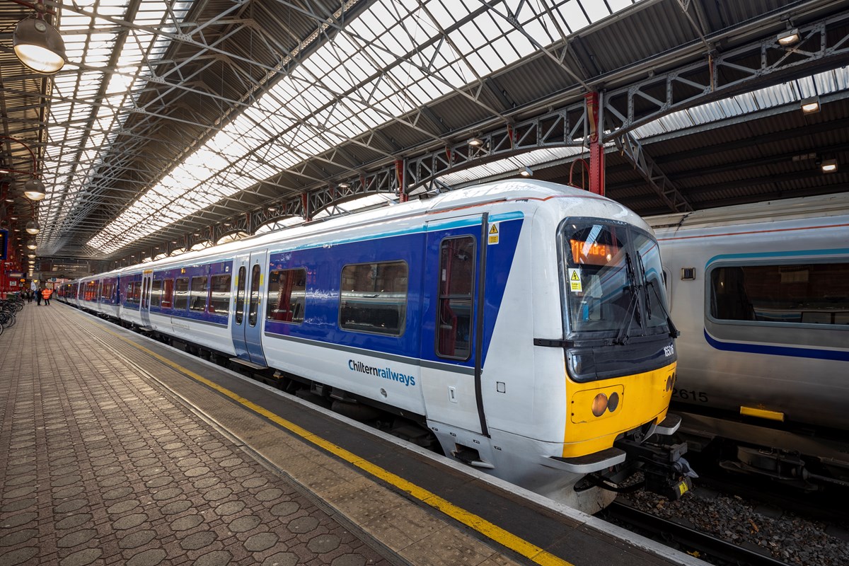 165016 at London Marylebone