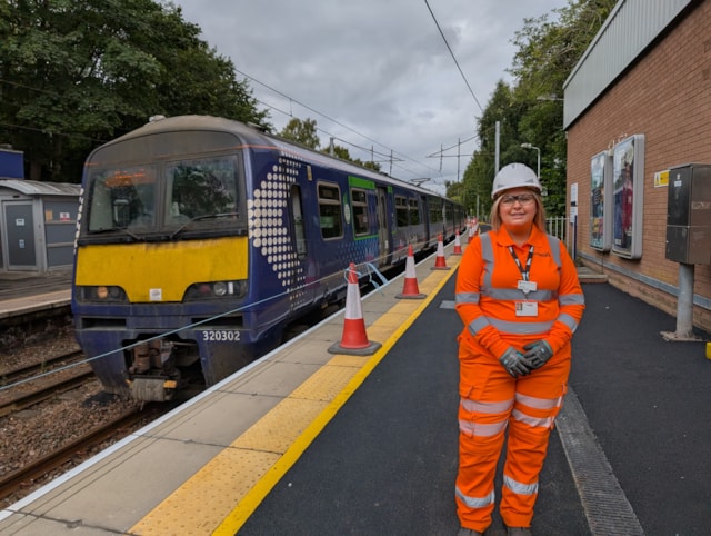 Scheme Project Manager, Laura Craig - finishing touches at Hamilton West Platform 2: Scheme Project Manager, Laura Craig - finishing touches at Hamilton West Platform 2