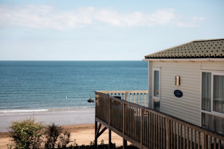 Lydstep Beach signature caravan sea view