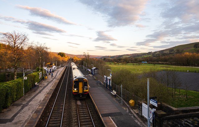 Hope Valley Railway Upgrade picks up pace in 2023: Bamford-towards-Sheffield-7