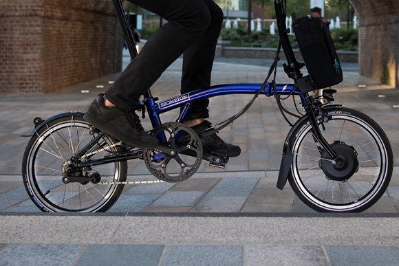 Brompton M Type Blue Lacquer Electric10