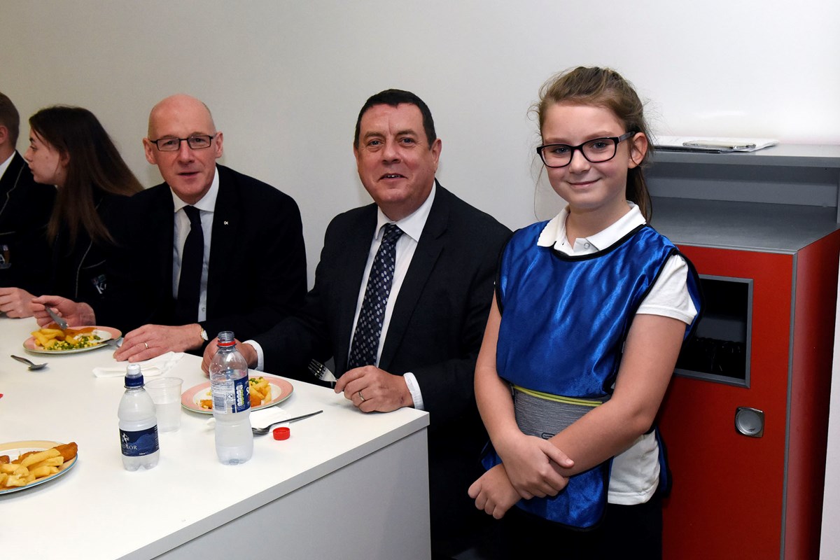 Lisa was a lunch monitor on the day. She was very professional asking the Deputy First Minister if he enjoyed his lunch and if there was anything else he needed. Better than silver service!