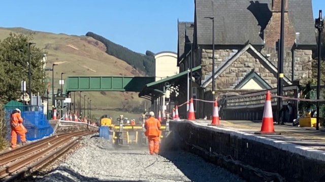 Improvement works to affect services between Rhyl and Llandudno for one weekend: IllustrativeTrackWorks