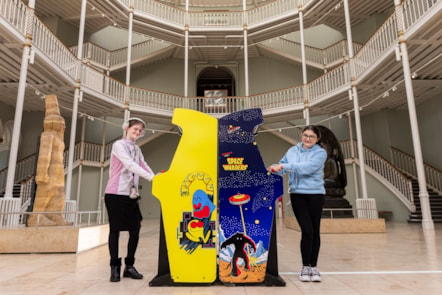 BAFTA Young Game Designer nominees Rebecca Jones and Eleanor Brooker at the National Museum of Scotland © Duncan McGlynn-2