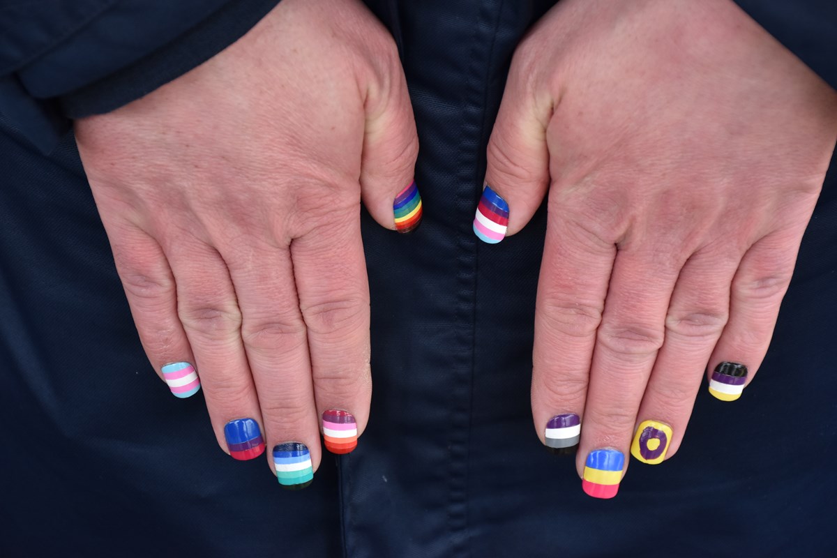 Pride nails