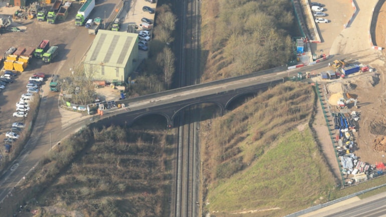 Rail improvement work means major changes to Chiltern Main Line journeys this weekend
