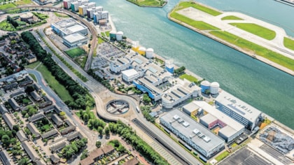 University of East London reduces carbon emissions in first stage of net zero strategy: University of East London Docklands Campus 3-3