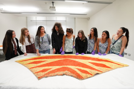 Pupils from Kamehameha school in Hawai'i and Glasgow's Gaelic High School meet at the National Museum of Scotland (Credit Stewart Attwood)