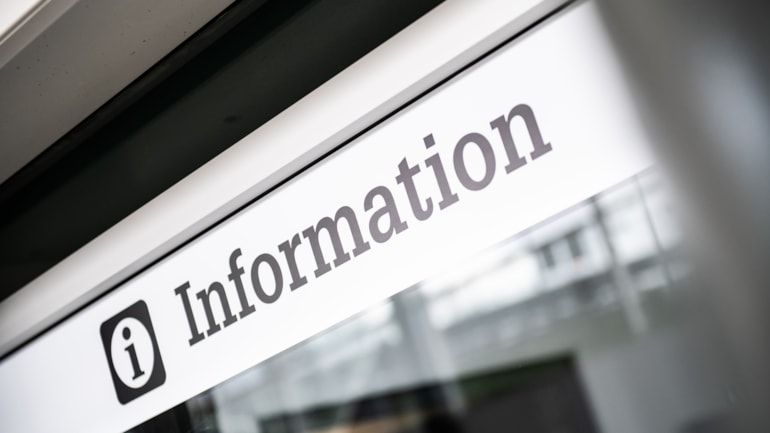 Travelling by train this Sunday? Important information