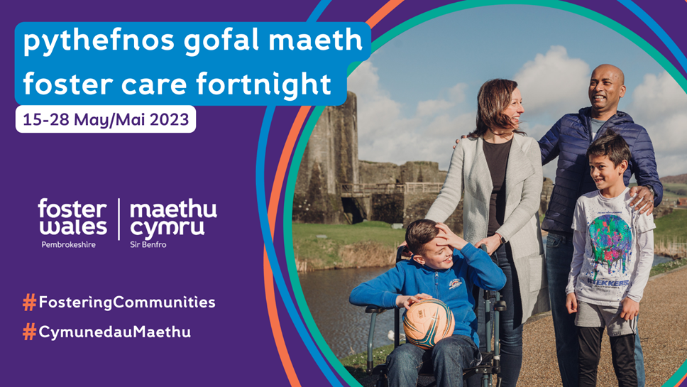 Pythefnos Gofal Maeth (15-28 Mai) poster dwyieithog gyda'r teulu y tu allan i gastell.