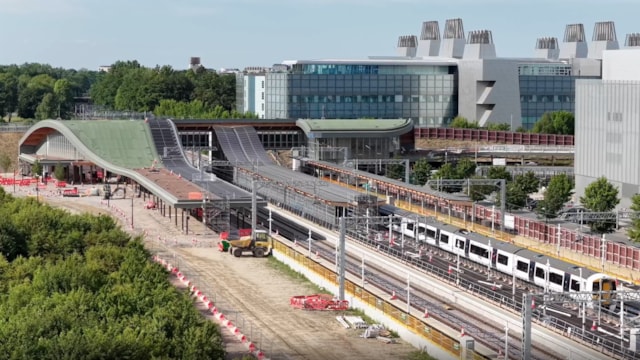 Full train service expected for new Cambridge South station when it opens: Cambridge South station drone image