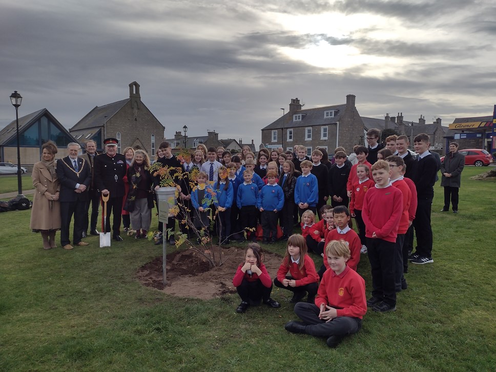 Moray Lieutenancy reps, Lossiemouth Community Council, and pupils from St Gerardine and Hythehill Primary Schools, and Lossiemouth High