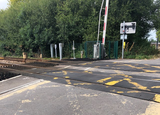 More reliable tracks through Rolleston this February: Rolleston station level crossing