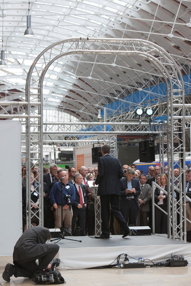 Assembled guests, Paddington span 4