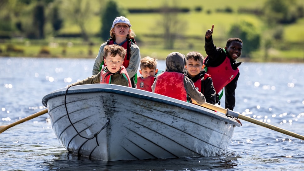 Mwynhau yn Glan-llyn-2