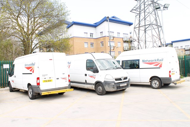 Van (4)