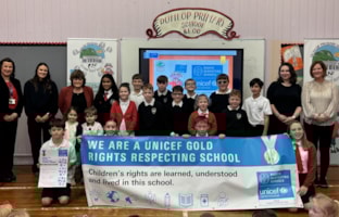 Dunlop Primary and Early Childhood Centre earns gold award