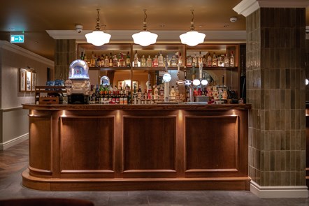 Pub & Kitchen 20 - DesignLSM - Heythrop Hotel (c) Stevie Campbell