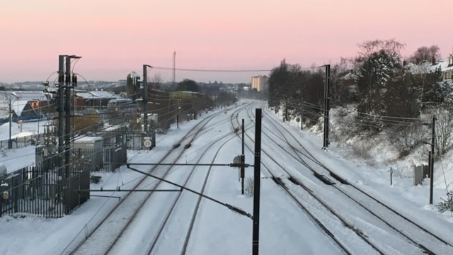 Storm Goretti: Passengers in West Midlands advised to check before travelling: Network Rail central route snow