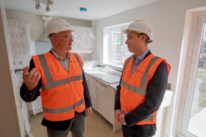 CHGP Morwick Green 1: Leeds City Council leader Councillor James Lewis, left, and Councillor Tom Hinchcliffe, the council’s executive member for transport and planning, visit the Morwick Green housing development.