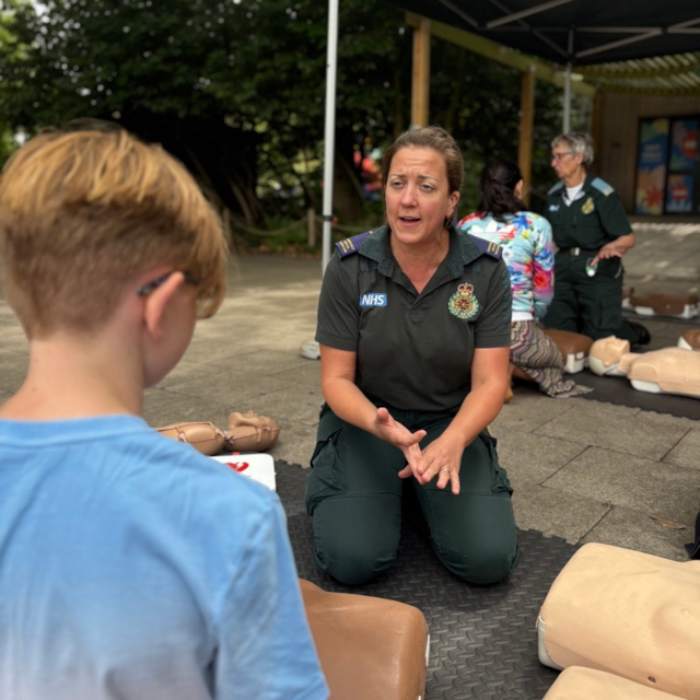 Paramedics teach children CPR at London Zoo