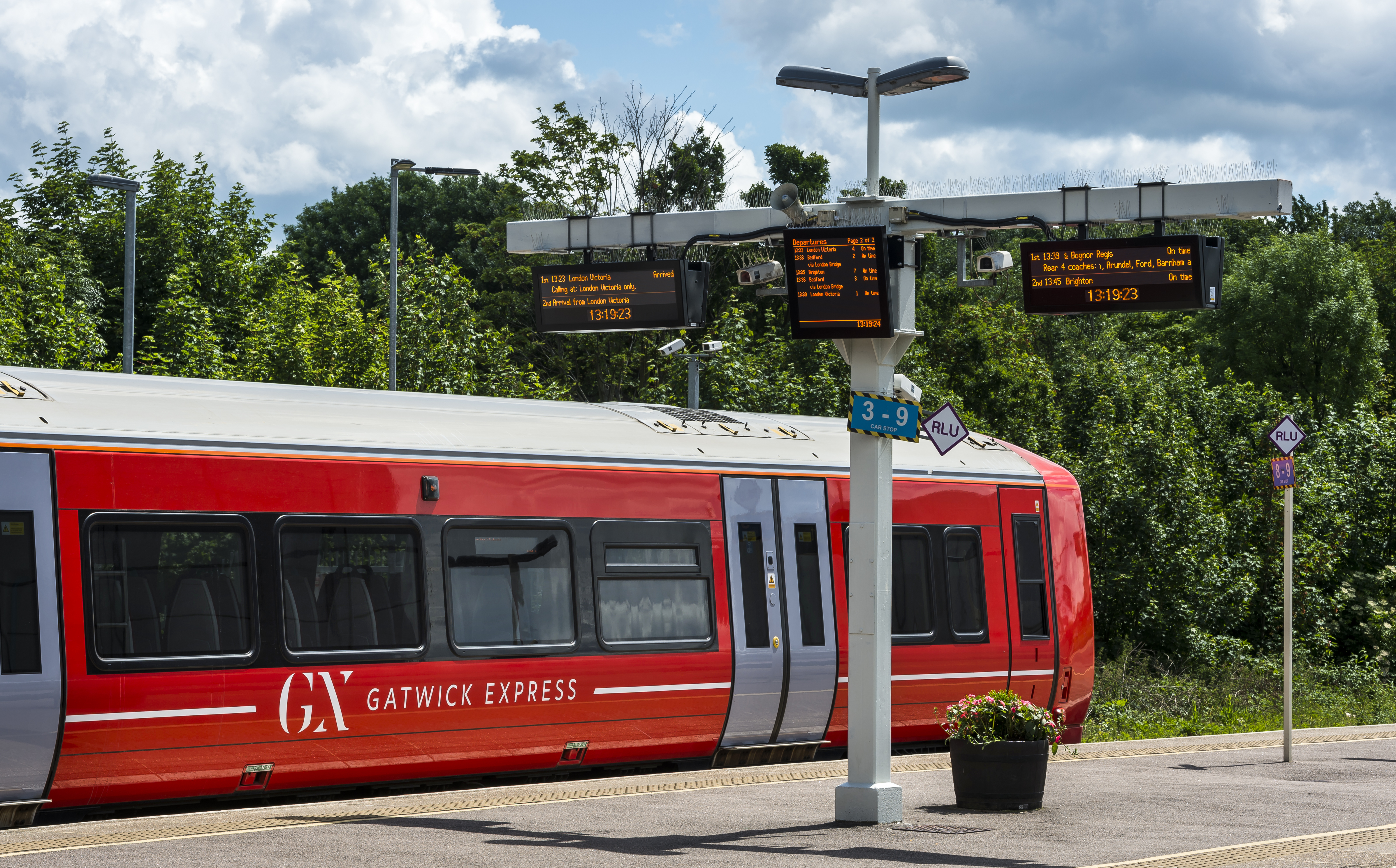 South London Surrey and Sussex rail passengers to benefit from