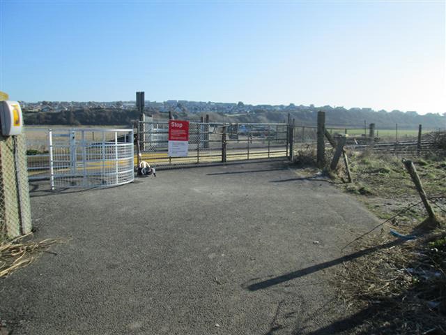 Tidemills level crossing