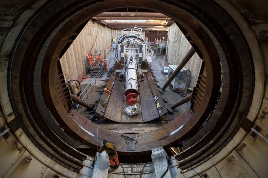 Assembly of HS2 TBM 'Lydia' at Atlas Road, London 2: The assembly of the 847 tonnes tunnel boring machine (TBM), named 'Lydia'. Parts of the TBM were previously used on London's Crossrail project and have been refurbished for HS2. 

The logistics tunnel will support the construction of the HS2 twin-bored running tunnel - the Euston tunnel - between Old Oak Common and Euston station. 

Tags: TBM, Segments, Construction, Stations, Tunneling, Logistics