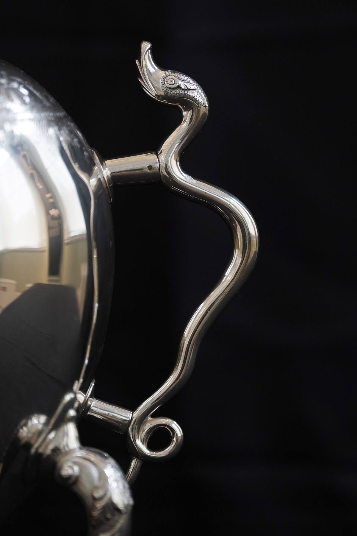 Ovoid coffee pot, silver, by John Rollo, Edinburgh, 1735-6 002 © Stewart Attwood