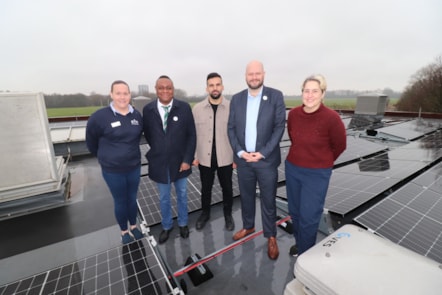 Katie Foulger from GLL with Cllr Clayeon McKenzie, Cllr Mete Coban, Mayor Philip Glanville and Cllr Caroline Woodley