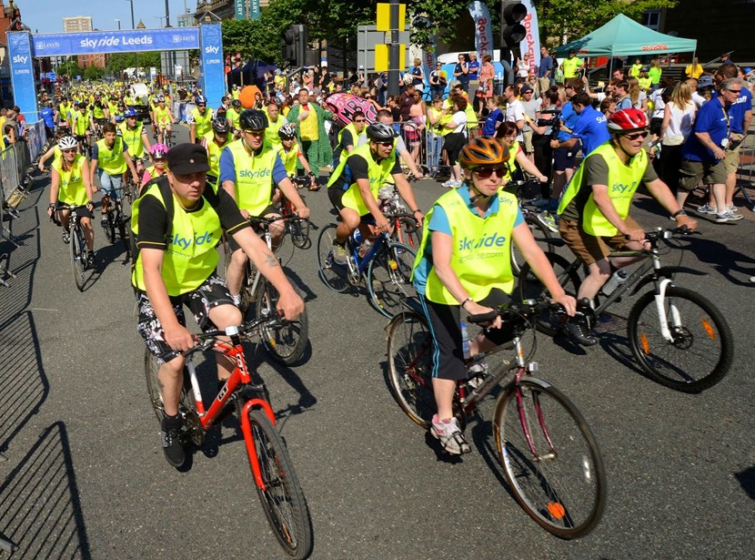 Cycling spectacular rides in to Leeds: skyride2.jpg