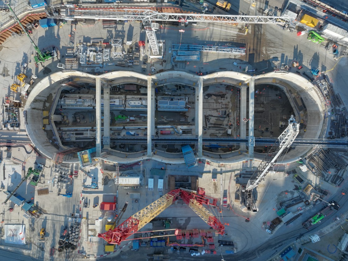 TBM Anne ready to bore - Arieal shot from Victoria Road Crossover Box